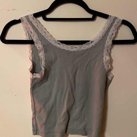 Brandy Melville tank top - Picture 1 of 2